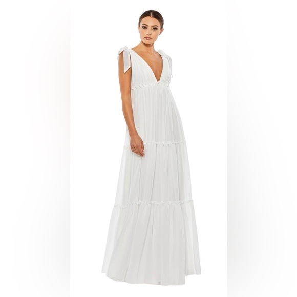 NWT Mac Duggal Tiered V Neck Plunging Maxi White Dress 6